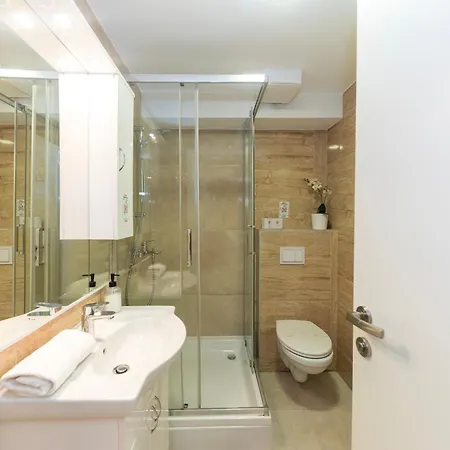 Centrooms Kovac1 Zara