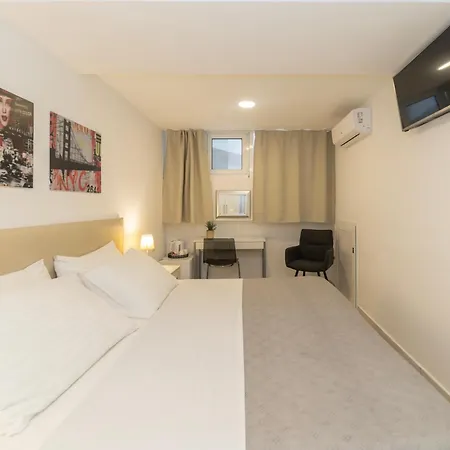בית הארחה Centrooms Kovac1