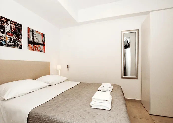 Gostinjska kuća Centrooms Kovac1 3*